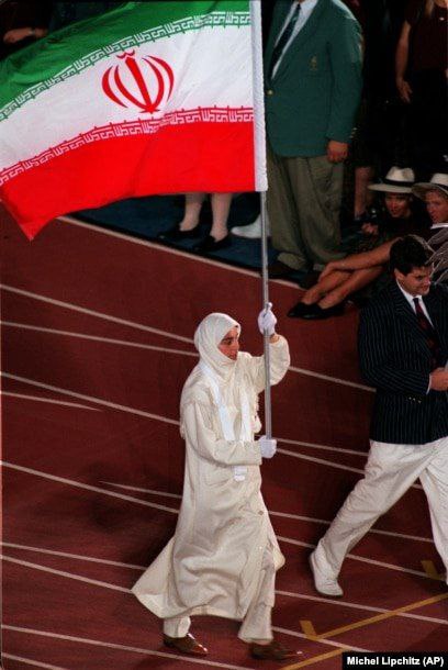 تحول پوشش زنان پرچمدار ورزش ايران در مسابقات بين المللى (تصاوير)
