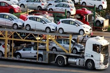 آخرین خبر در خصوص واردات خودروهای کارکرده/ تصمیم چیست؟