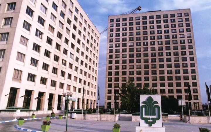 روزنامه جمهوری اسلامی: بنیادی که ساختمانهایش هر روز بیشتر و شیک تر می شود بنیاد مستضعفان نیست، بنیاد مستکبران است روزنامه جمهوری اسلامی: بنیادی که ساختمانهایش هر روز بیشتر و شیک تر می شود بنیاد مستضعفان نیست، بنیاد مستکبران است